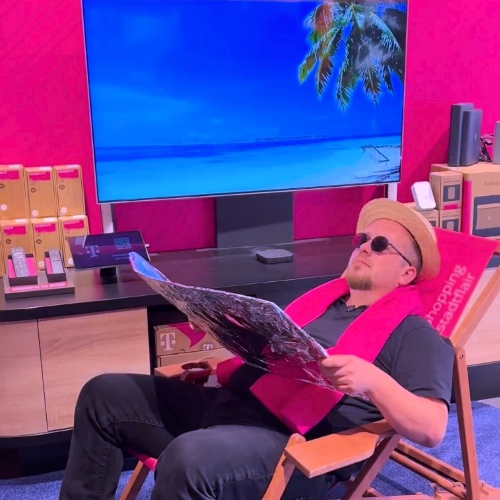 Vorschaubild zu einem Video über eine Telekom Cashback-Aktion mit MagentaTV, Streaming, Entertainment und persönlicher Beratung in Homburg, Homburg-Einöd im Globusmarkt und im Telekomshop St. Ingbert